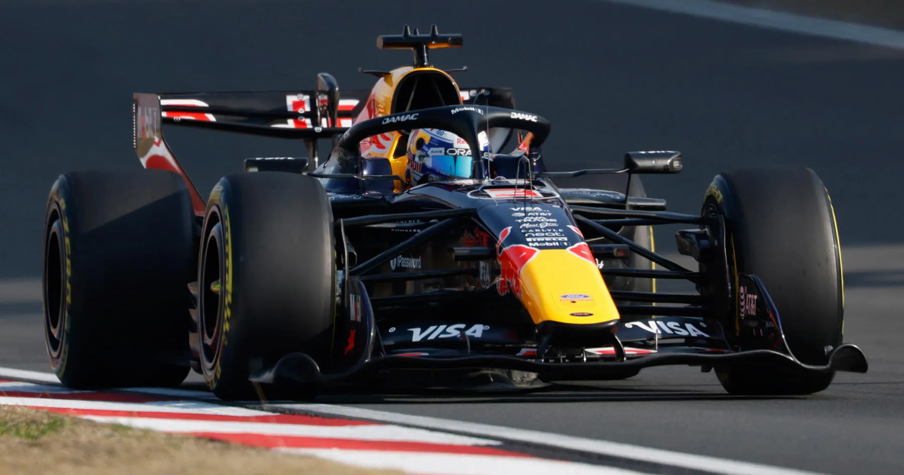 Max Verstappen Hadapi Masalah Mendasar pada Red Bull - sumber: (racingnews365)