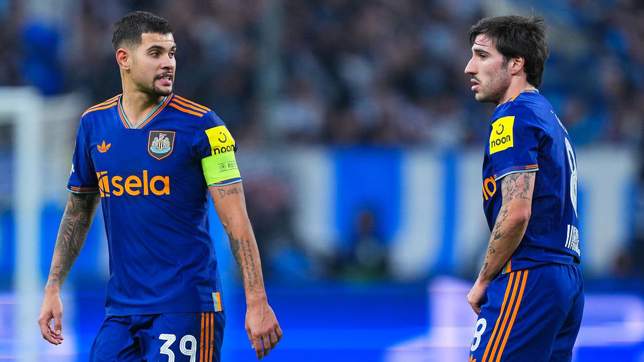 Newcastle Berusaha Tahan Sandro Tonali dan Bruno Guimaraes dari Kejaran MU