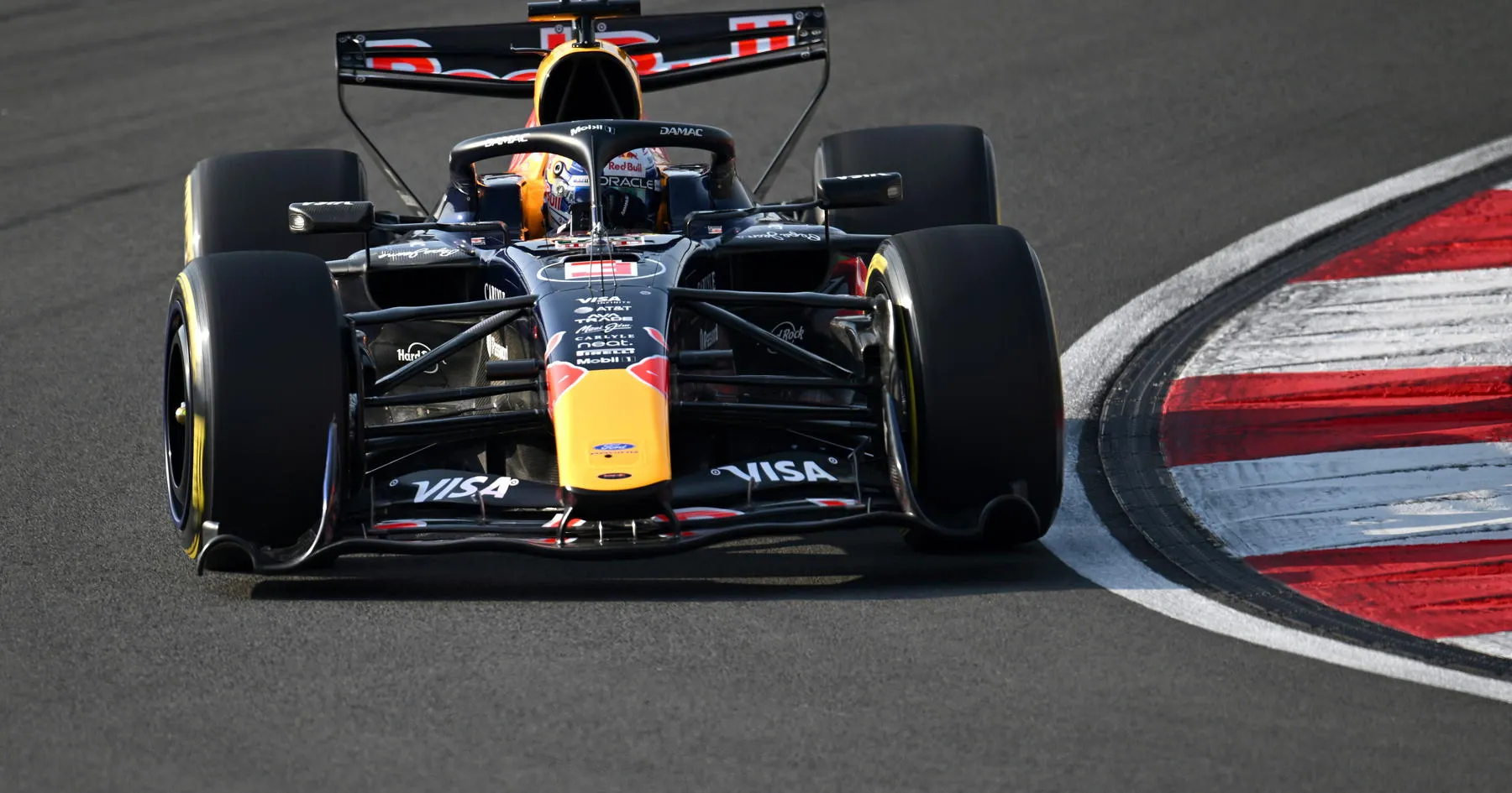 Red Bull Minta Maaf ke Verstappen, Russell Dominan di F1