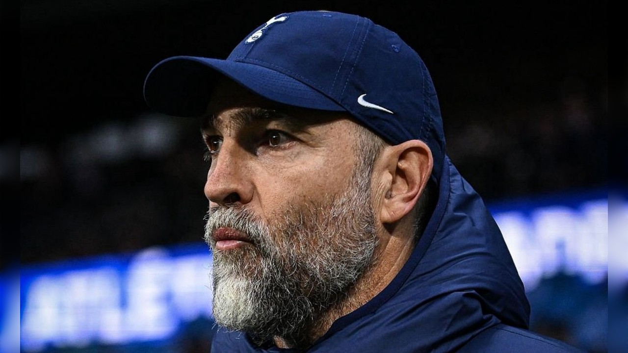 Tottenham Dalam Krisis, Tudor Tegaskan Ingin Bantu Para Pemain