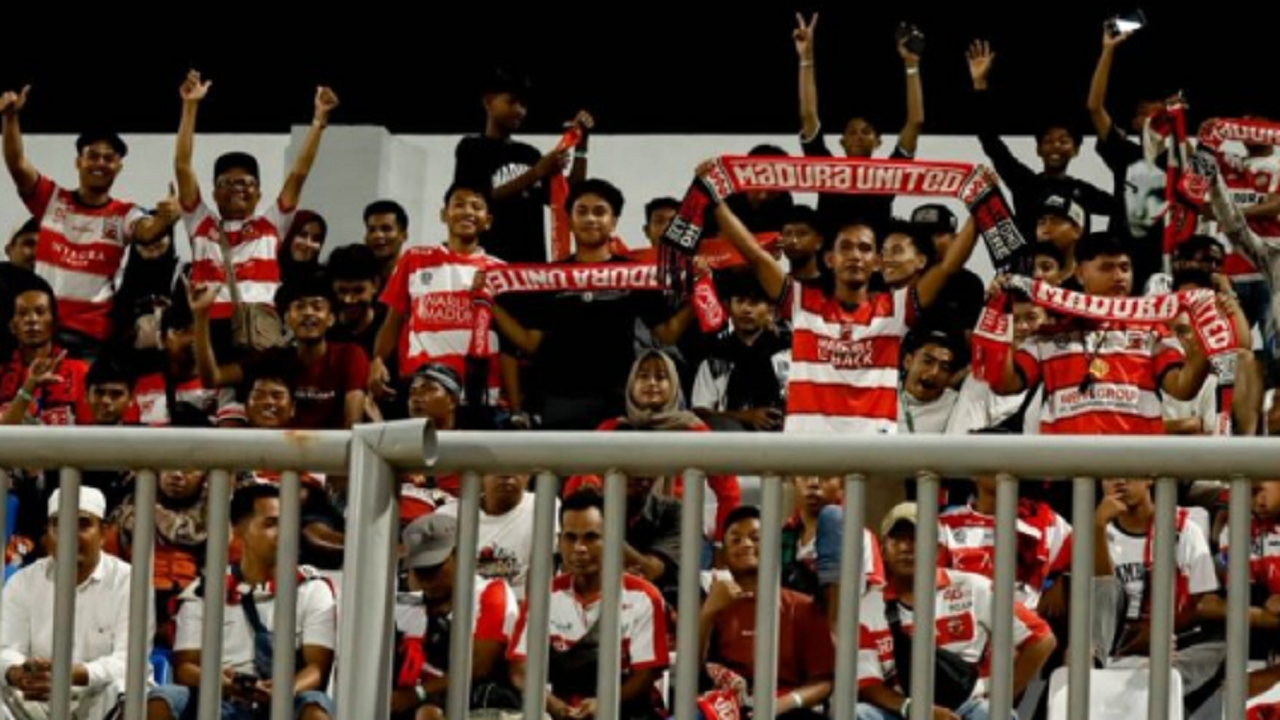 Akibat Prilaku Buruk Suporter, Madura United Didenda Rp90 Juta