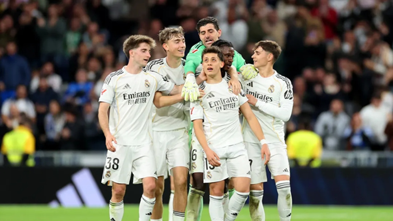 Alvaro Arbeloa Bahagia dengan Kontribusi La Fabrica