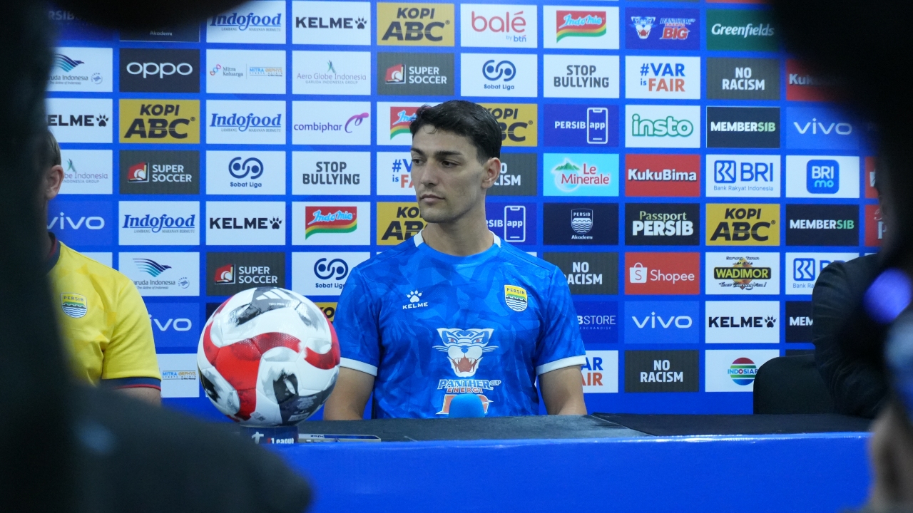 Barba: Tekanan Ada di Borneo FC, Persib Bisa Bermain Lepas