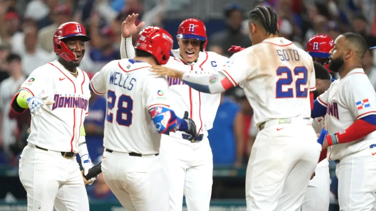 Dominika kini mencapai semifinal World Baseball Classic untuk pertama kalinya sejak mereka menjuarai turnamen pada 2013. (Foto: AP)