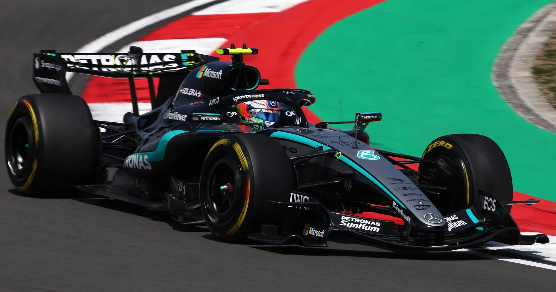 Kimi Antonelli Raih Kemenangan Perdana di GP China - sumber: (racingnews365)