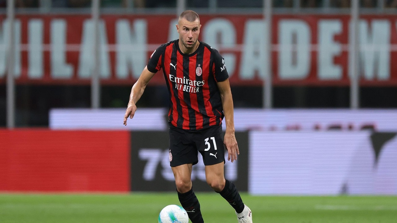 Milan Siapkan Langkah Anti-EPL Untuk Lindungi Strahinja Pavlovic