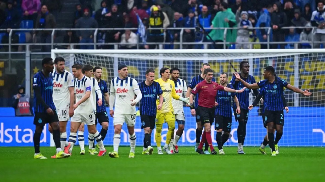 Rapat Darurat 2 Jam Bikin Inter Milan Ambil Keputusan ‘Bungkam’