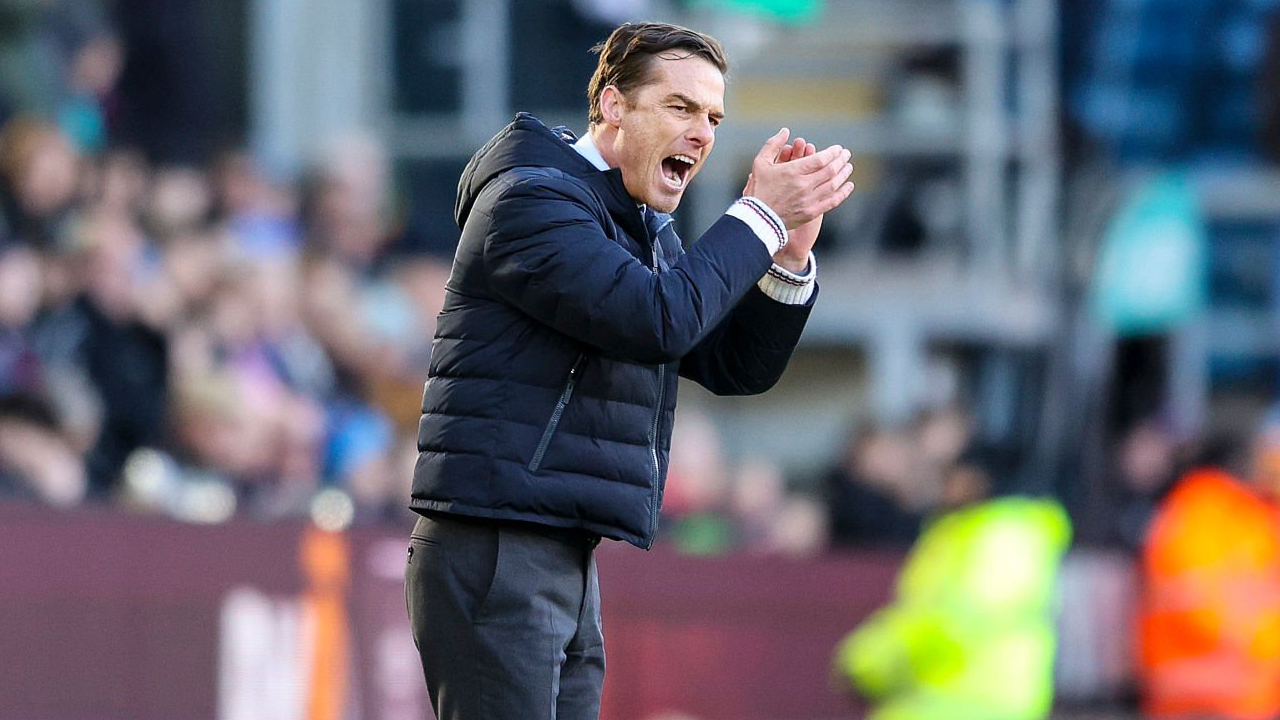 Scott Parker: Burnley Gagal Manfaatkan Peluang Saat Ditahan Bournemouth