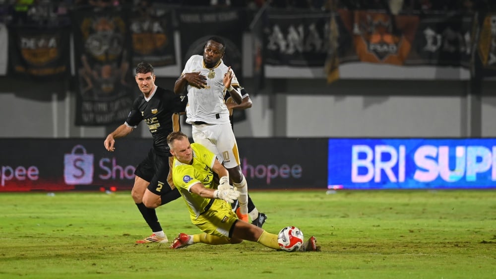 Sonny Stevens: Persiapan Maksimal Tim Hadapi Tantangan Persija