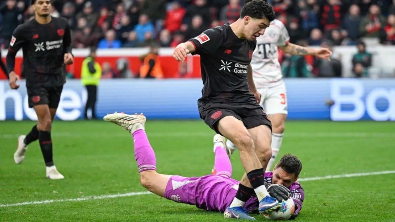 Tiga Kiper Utama Tumbang Usai Bayern Munich Umumkan Cedera Sven Ulreich