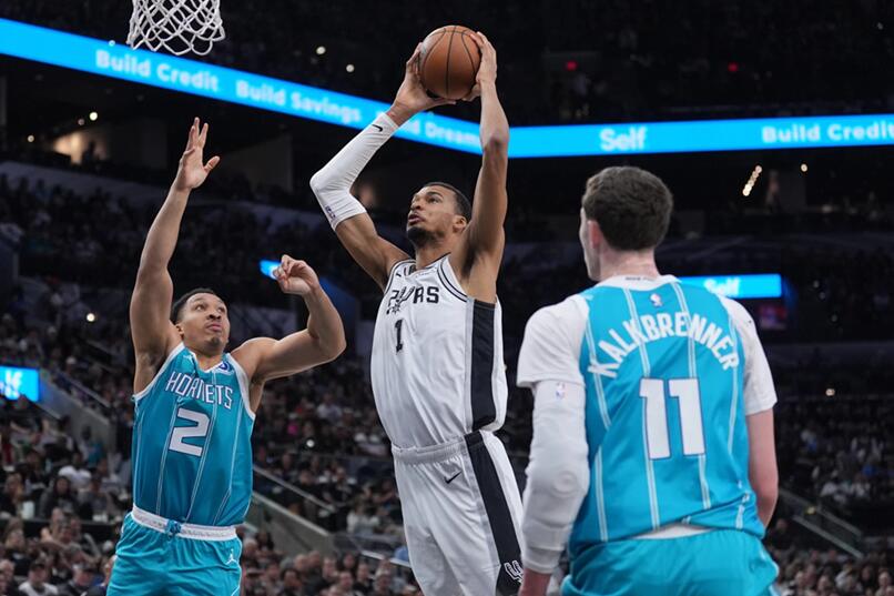 Wembanyama Bersinar, Spurs Hentikan Perlawanan Hornets