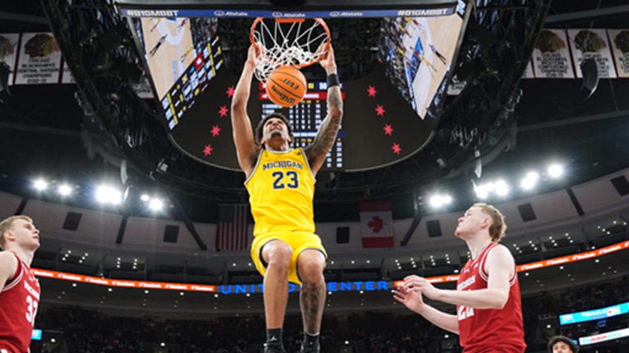 Yaxel Lendeborg Antarkan Michigan Wolverines Kalahkan Wisconsin