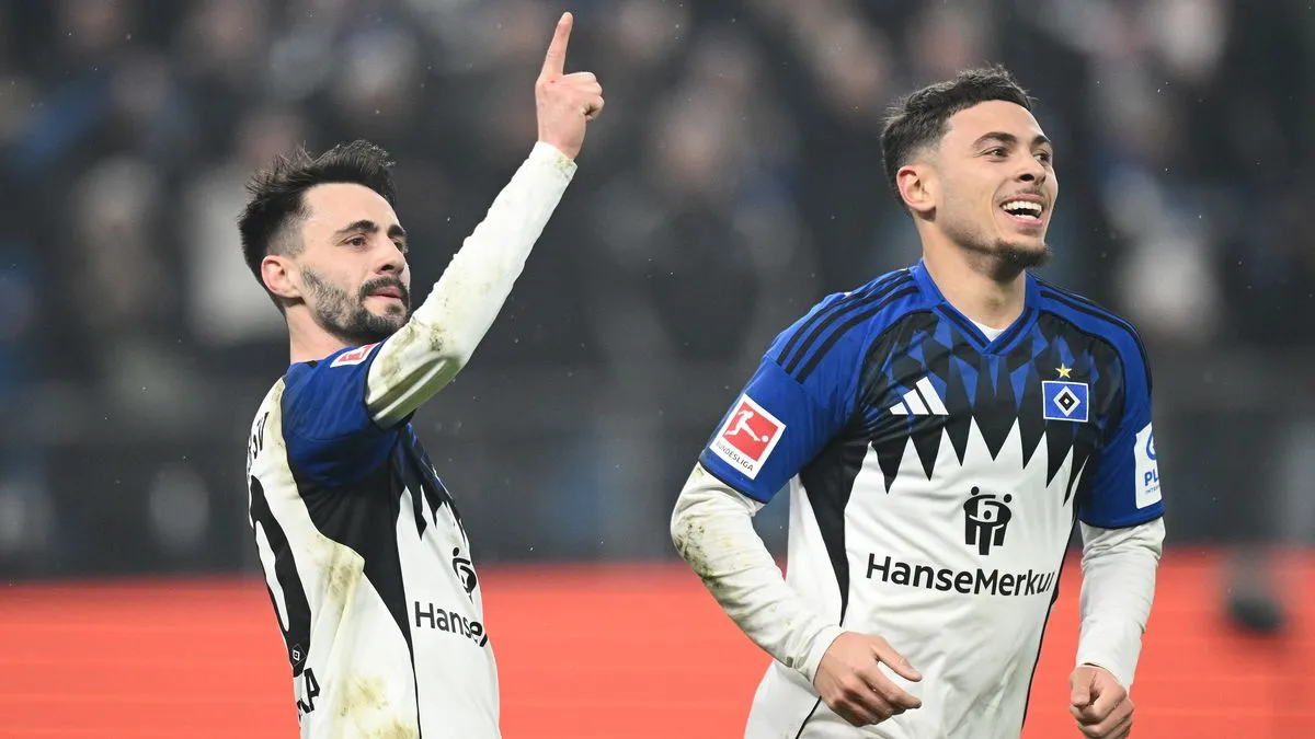 Fabio Vieira Buka Peluang Transfer Permanen ke HSV - sumber: (footballlondon)