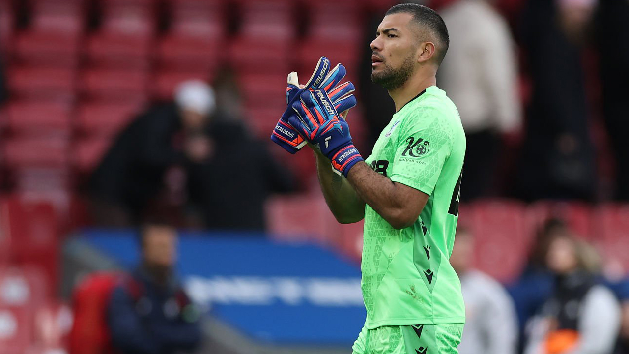 Lupakan Leeds, Walter Benitez Minta Crystal Palace Move On