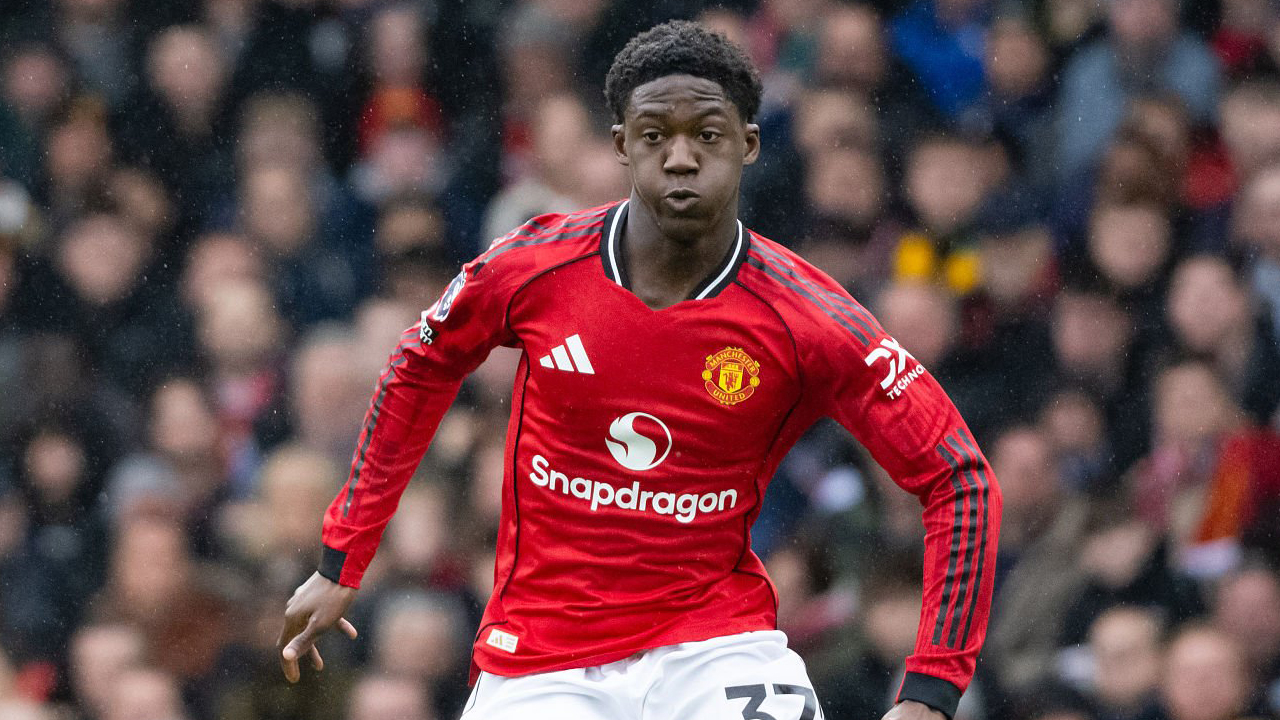 Napoli Masih Memantau Situasi Kobbie Mainoo di Manchester United