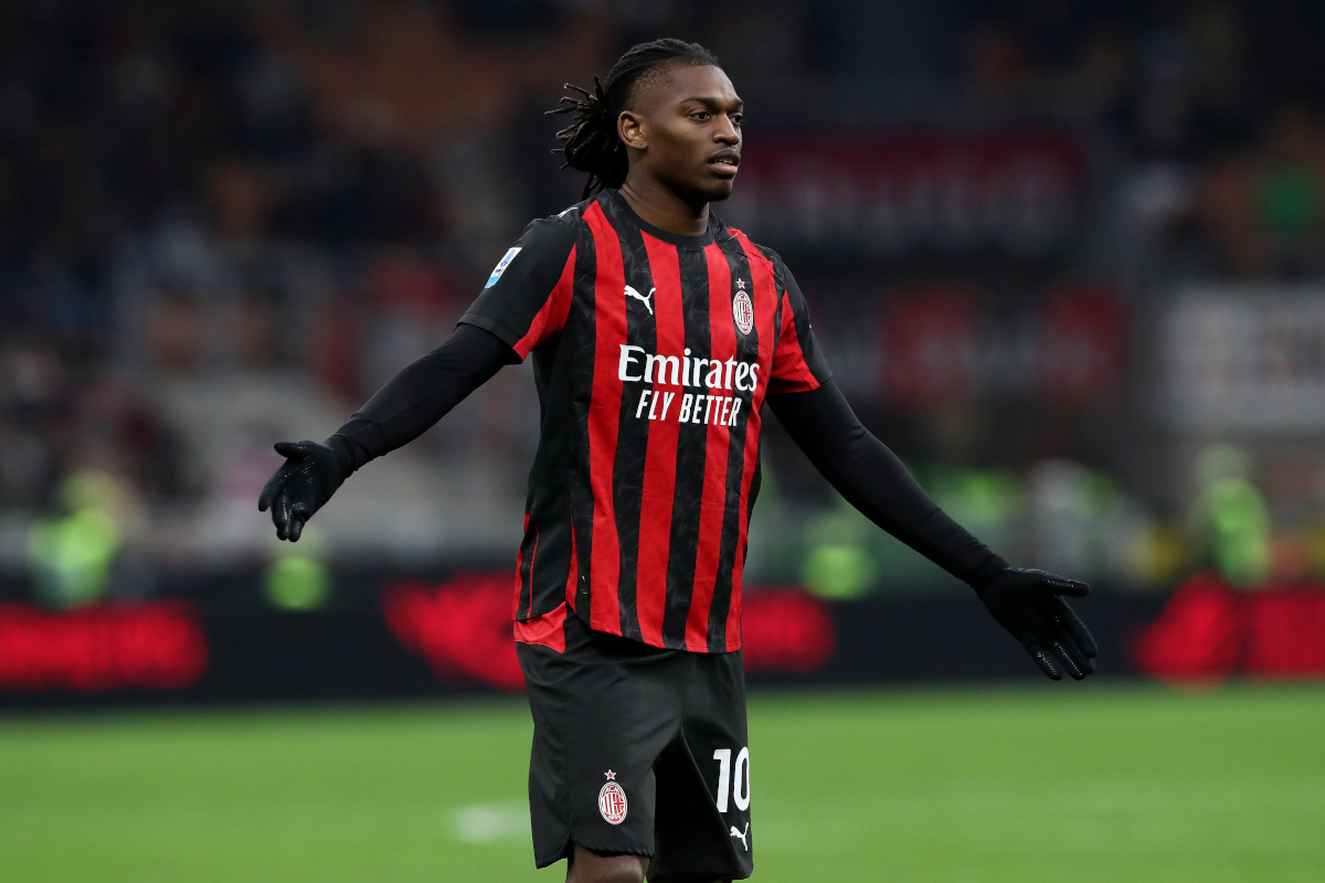 Rafael Leao Frustrasi Saat Ditarik Keluar dalam Duel Milan vs Lazio