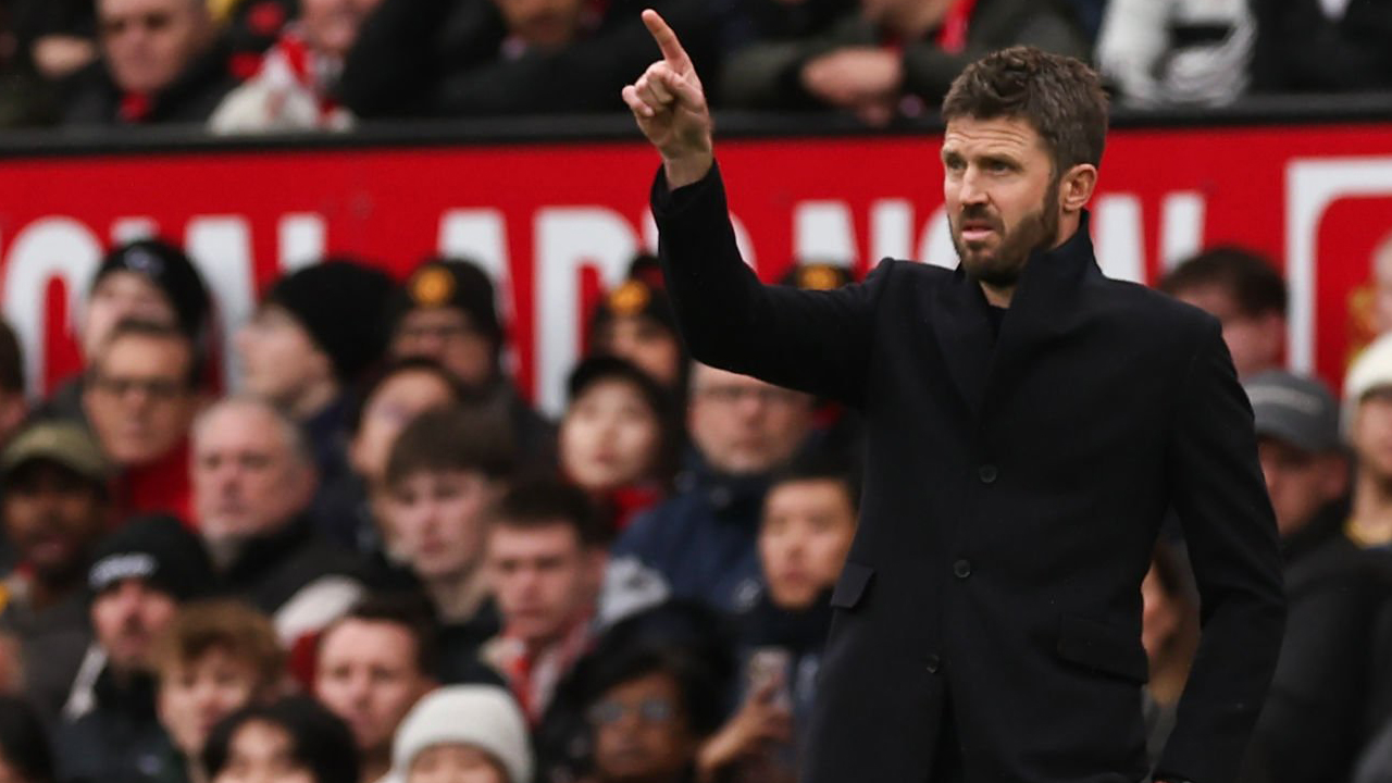 Roy Keane Masih Ragu Michael Carrick Layak Jadi Manajer Permanen MU