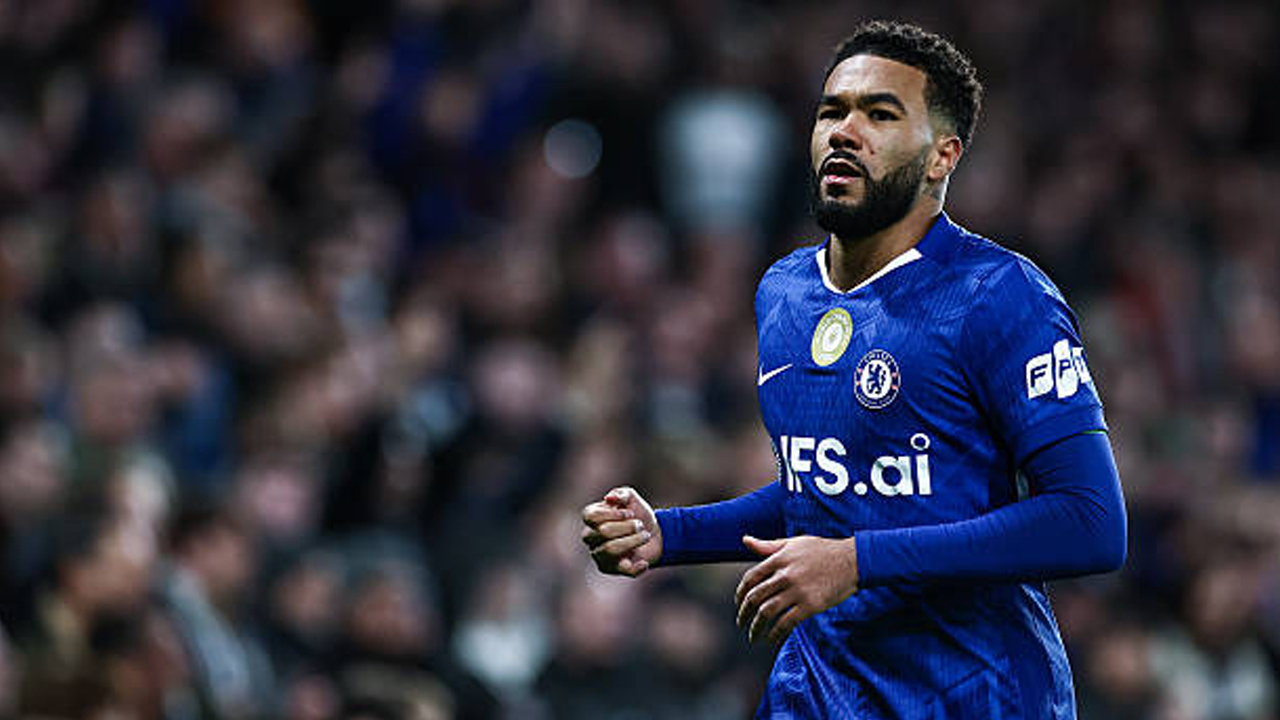 Jelang Lawan Paris Saint-Germain, Liam Rosenior Pastikan Reece James Absen