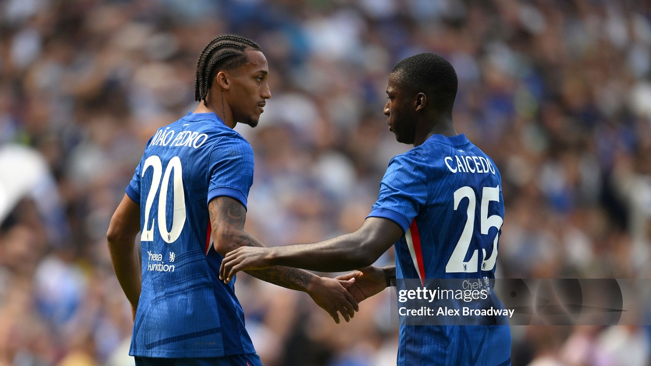 Moises Caicedo Sebut Joao Pedro Striker Kelas Dunia