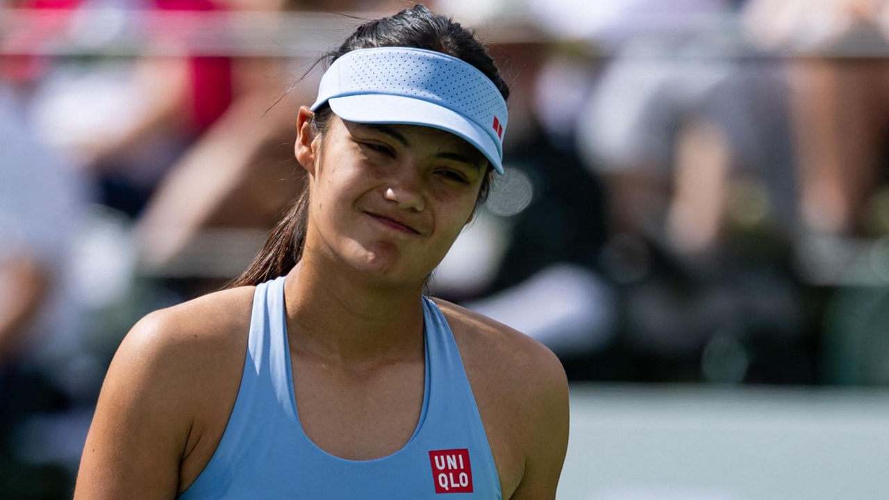 Mundur Dari Miami, Emma Raducanu Siap-Siap Turun Peringkat