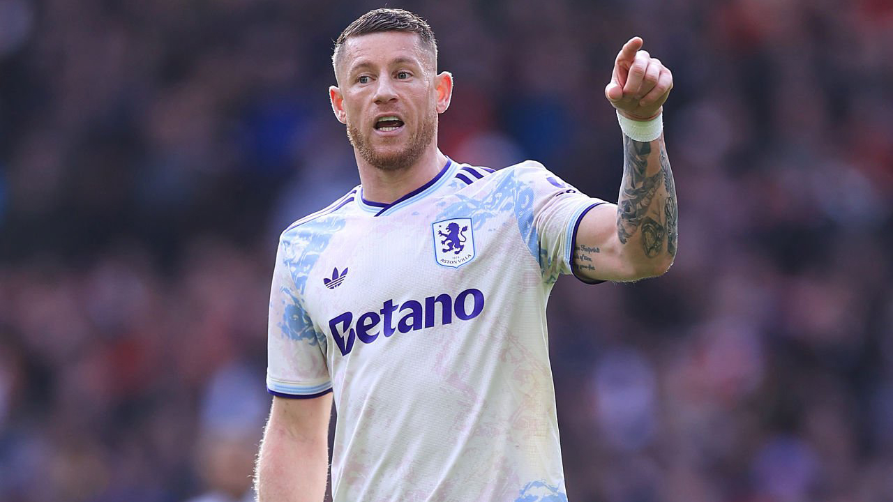 Usai Dibantai MU, Ross Barkley Tetap Yakin Aston Villa Bangkit