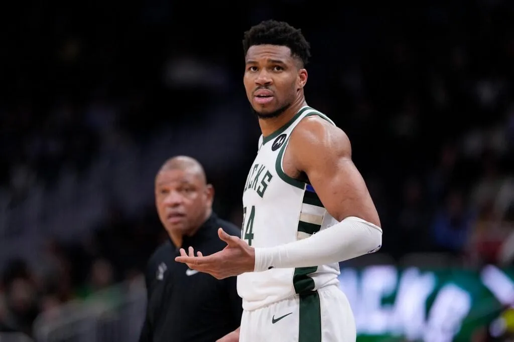 Bucks Tanpa Giannis Antetokounmpo Selama Seminggu
