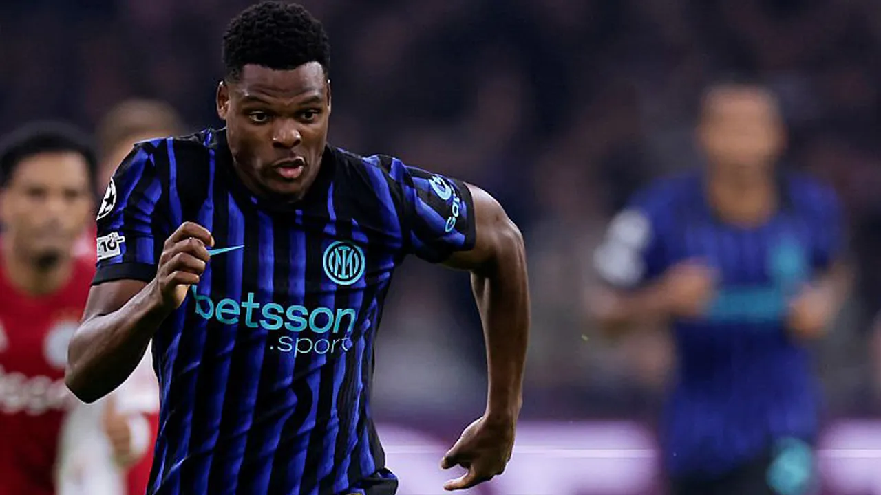 Denzel Dumfries Buktikan Peran Pentingnya Bagi Lini Belakang Inter Milan