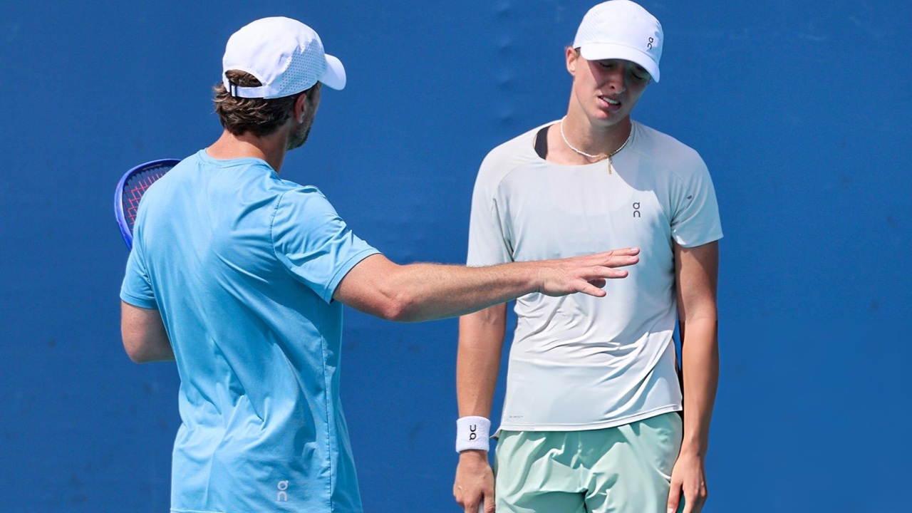 Iga Swiatek Tampak Frustasi Saat Lakoni Latihan Di Miami