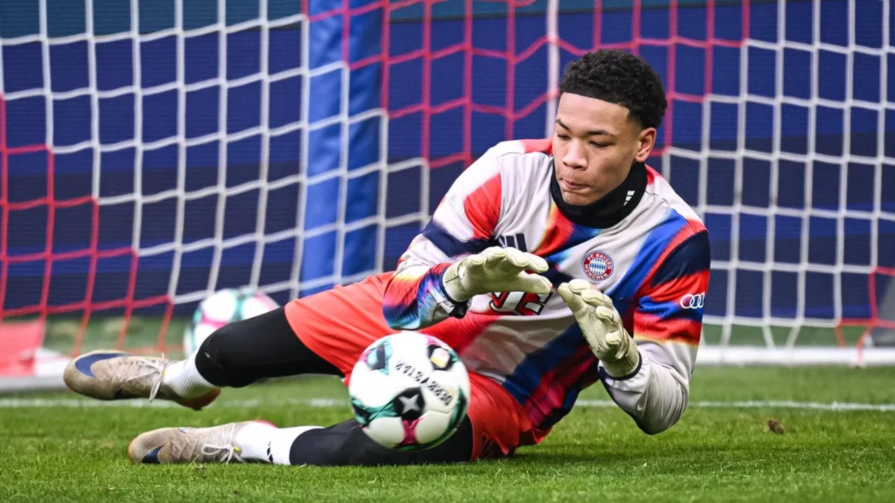 Jika Dimainkan Bayern vs Atalanta, Leonard Prescott Bisa Pecahkan 3 Rekor