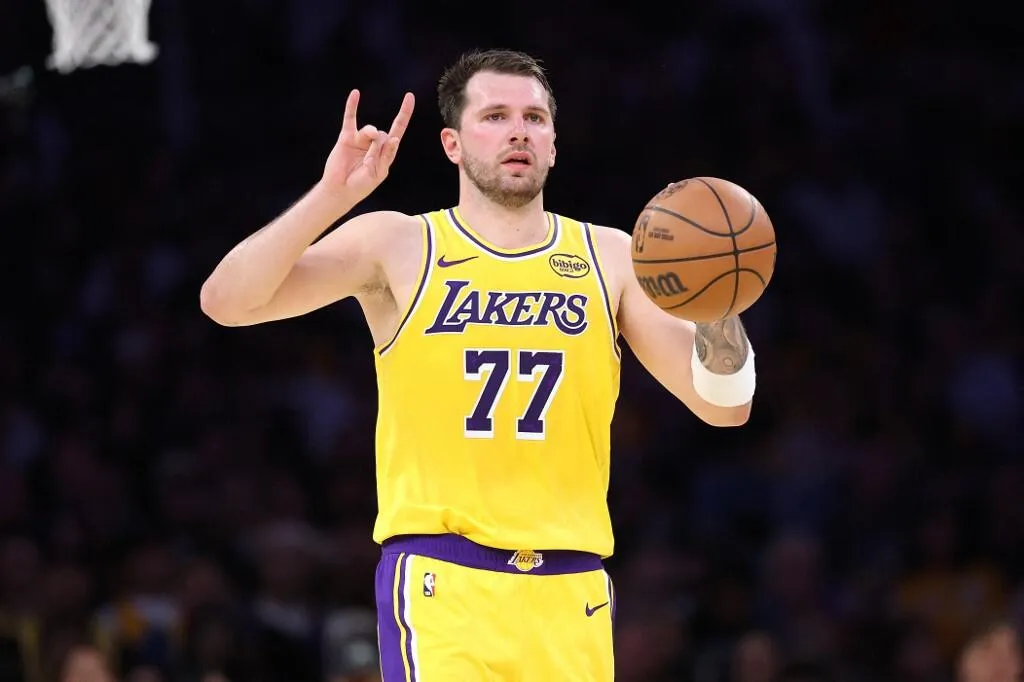 Luka Doncic: Basket Jadi Pelipur Lara di Tengah Masalah - sumber: (mainbasket)