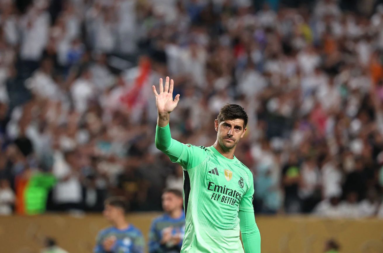Pelatih Real Madrid Optimis Kondisi Courtois Jelang Derby