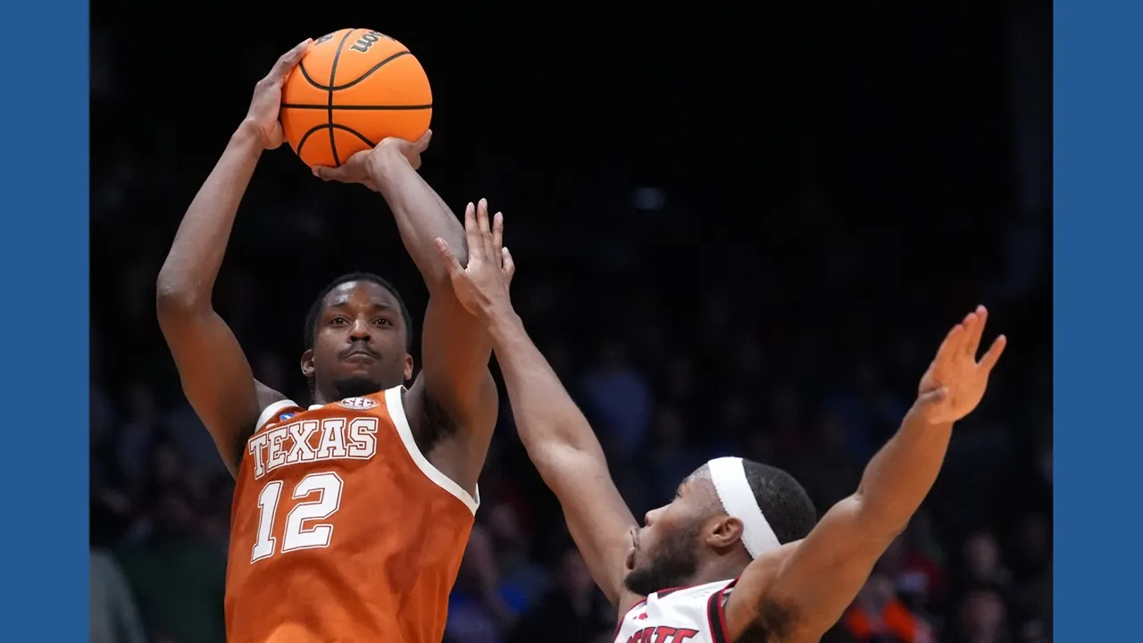 Texas Longhoms Atasi Perlawanan Sengit N.C State