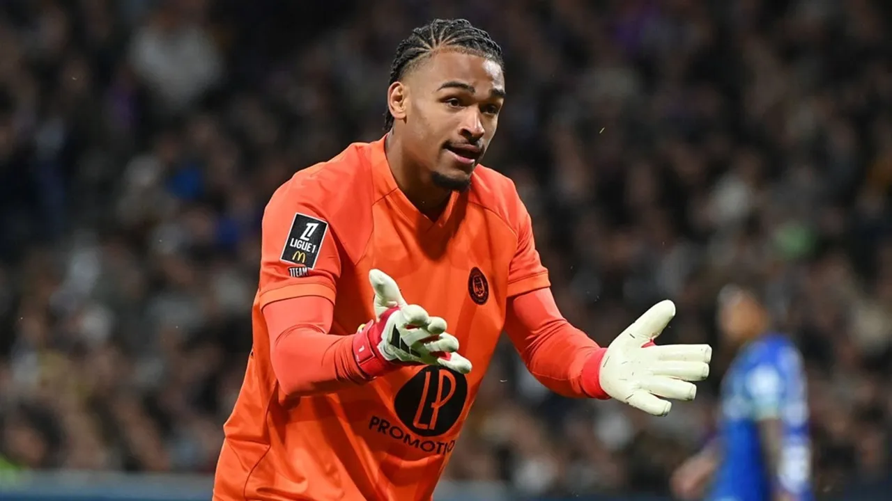 CEO Juventus Inginkan Kiper Wonderkid Guillaume Restes dari Toulouse