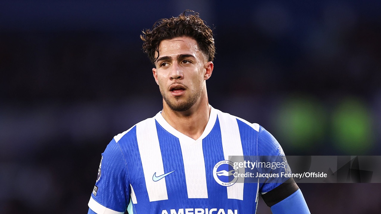 Fabian Hurzeler Coret Charalampos Kostoulas, Disiplin Jadi Alasan