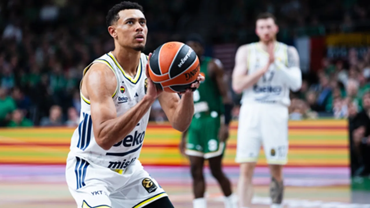 Wade Baldwin Resmi Perpanjang Kontrak dengan Fenerbahce