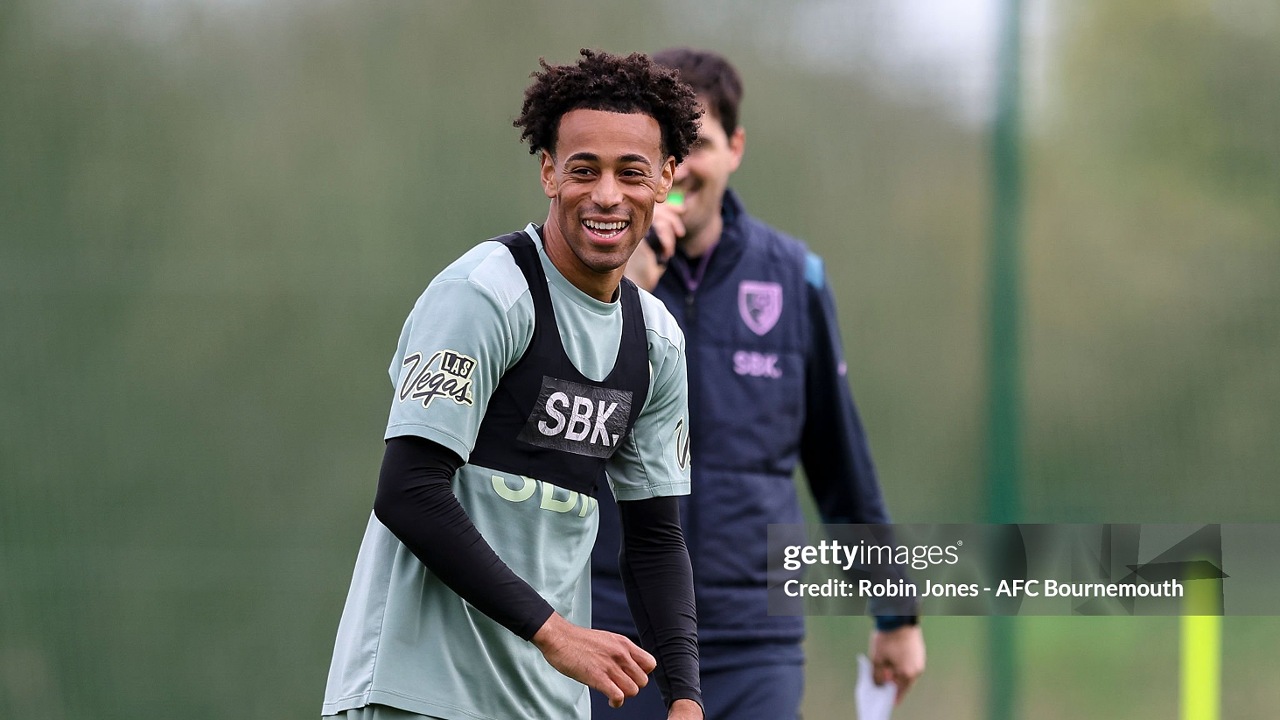 Andoni Iraola Pastikan Tyler Adams Absen Lawan Manchester United