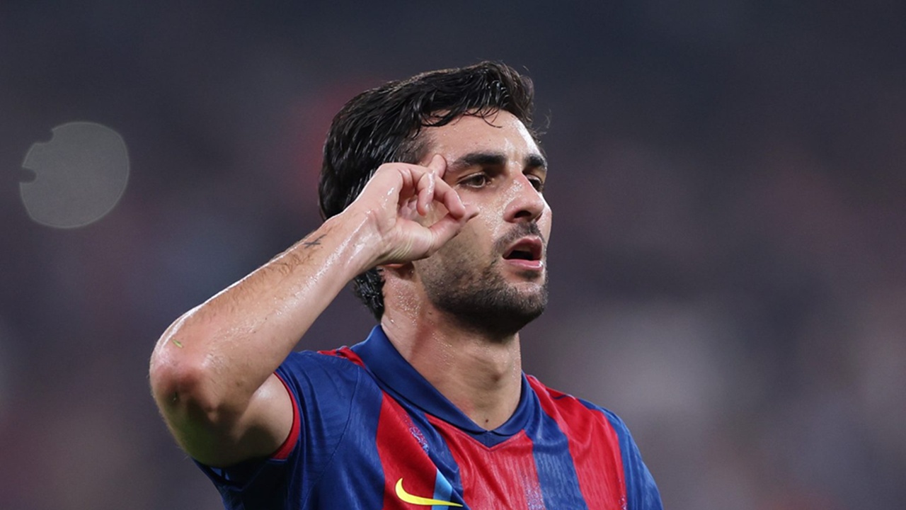 Ferran Torres Putuskan untuk Bertahan Bersama Barcelona