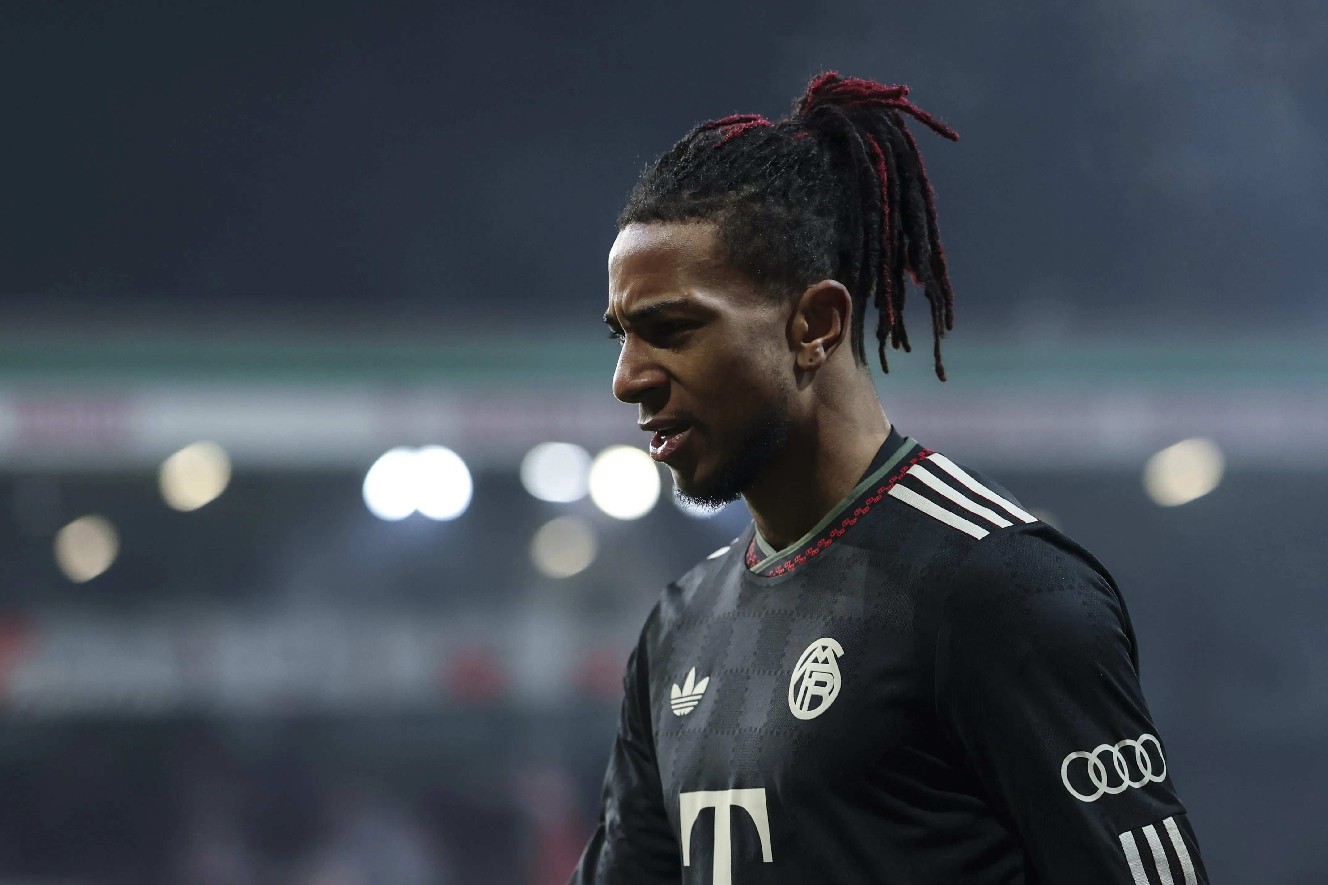 Florentino Perez Dorong Minat Real Madrid pada Olise - sumber: (footballespana)