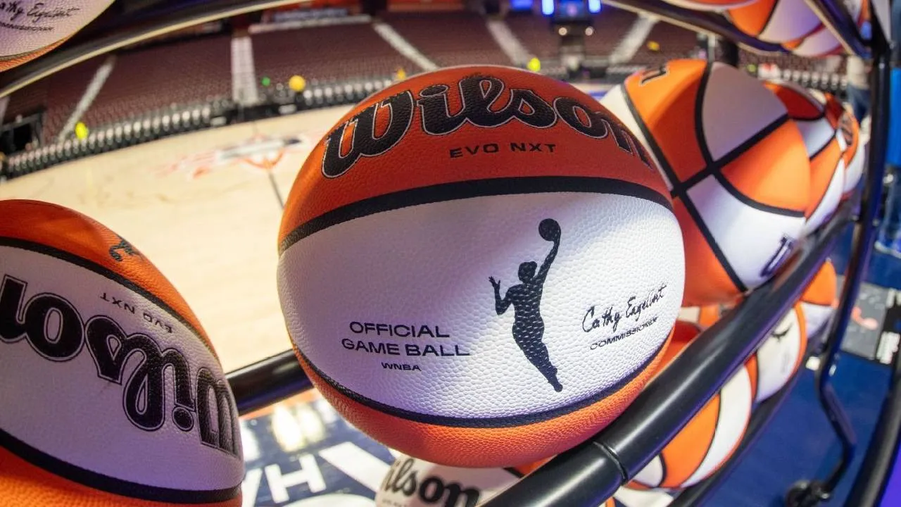 Dengan skema baru itu, kenaikan pendapatan pemain elite di WNBA bisa terjadi lebih cepat pada fase awal karier profesional mereka. (Foto: AP)