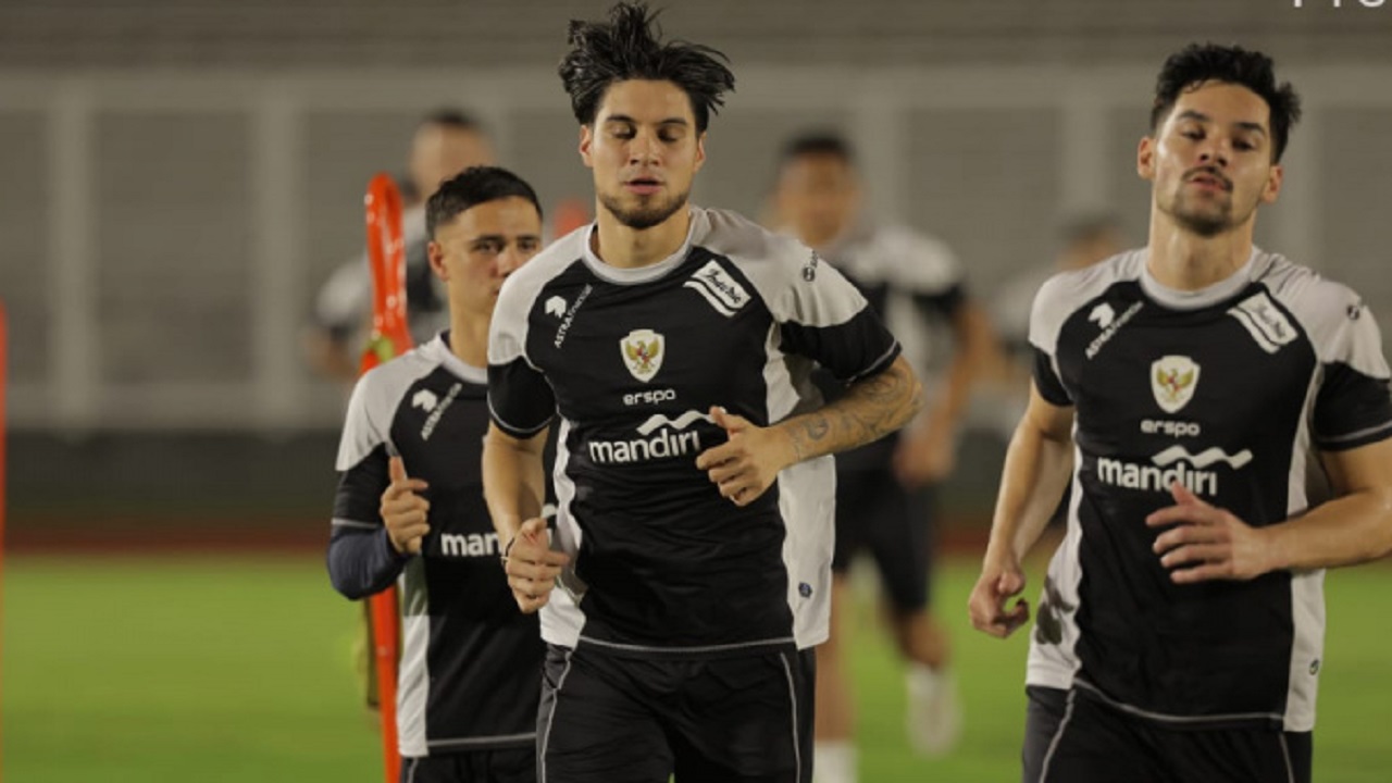 Kevin Diks! Pemain Indonesia Pertama Yang Jadi Kapten Di Bundesliga