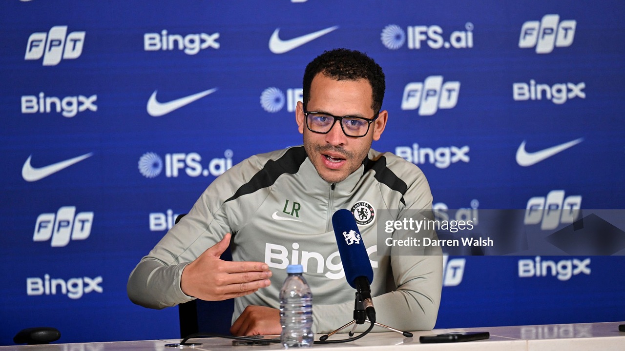 Liam Rosenior Ungkap Pembocor Susunan Pemain Chelsea vs PSG