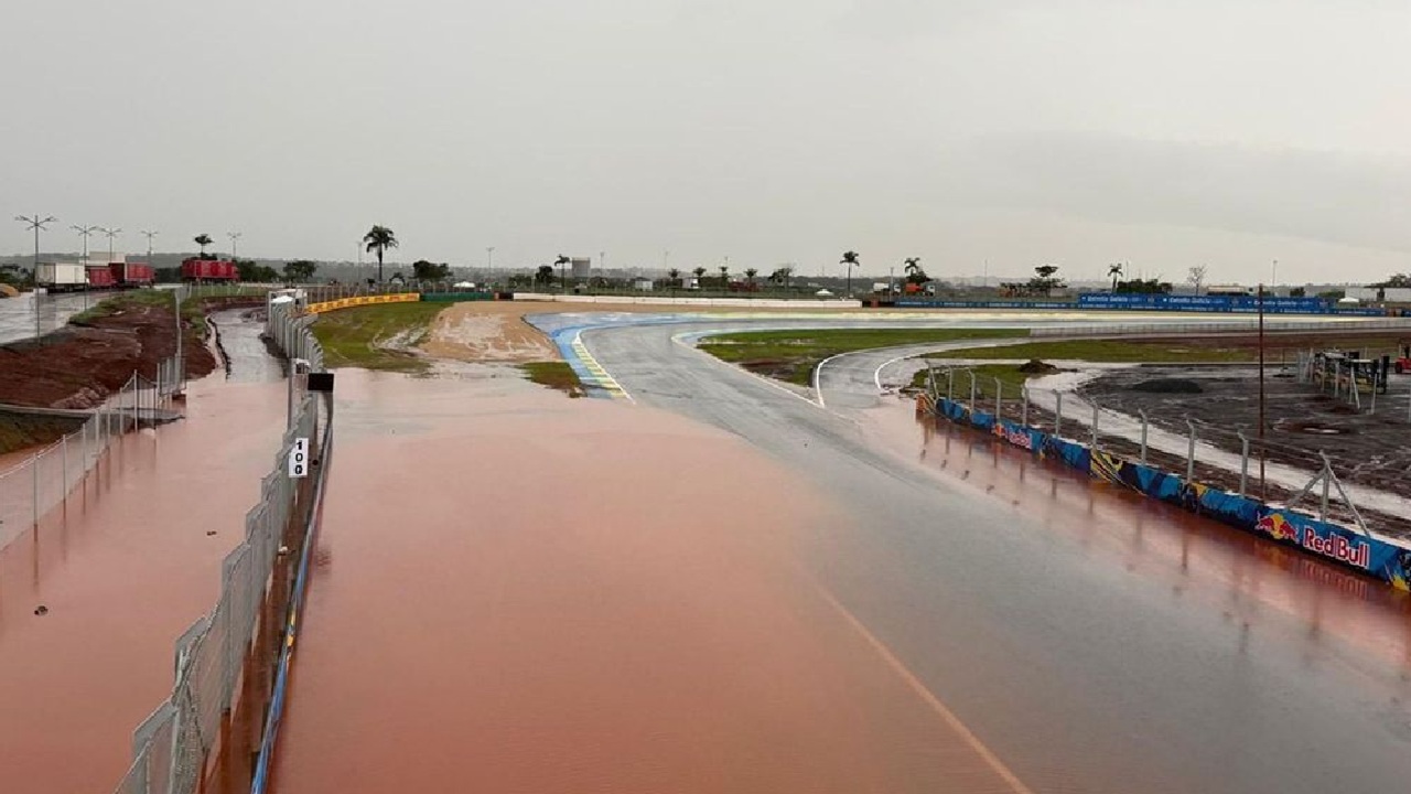 Sirkuit MotoGP Brasil Terendam Banjir, Balapan Terancam Molor