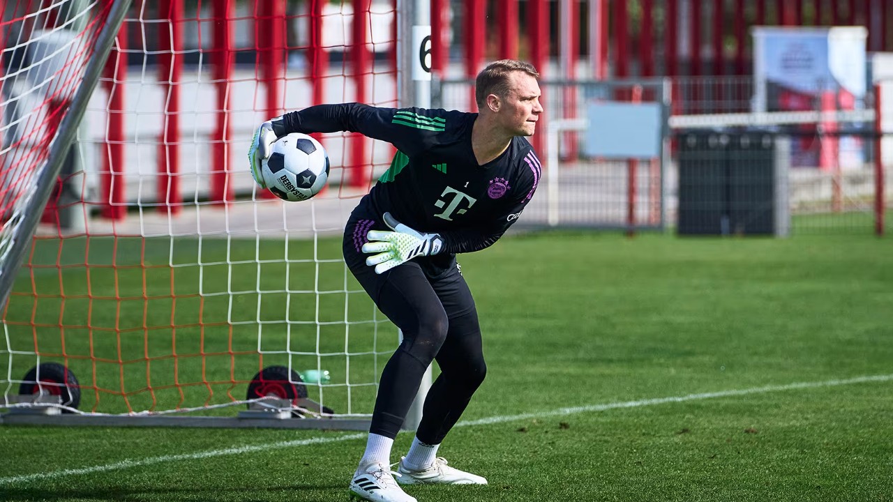 Vincent Kompany Buka Peluang Mainkan Manuel Neuer Lawan Union Berlin