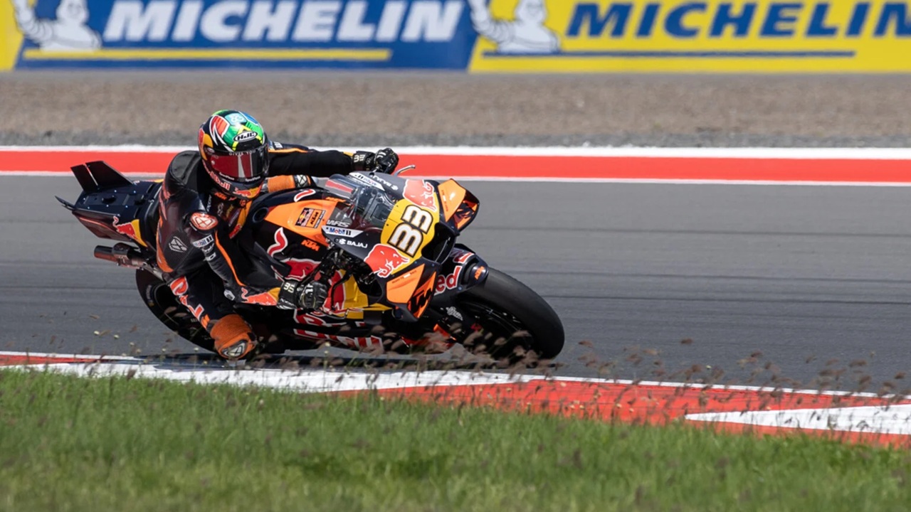 Brad Binder Khawatir Daya Tahan Ban KTM Jadi Masalah di MotoGP Brasil