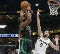 Celtics Bangkit di Kuarter Akhir, Taklukkan Grizzlies 117-112