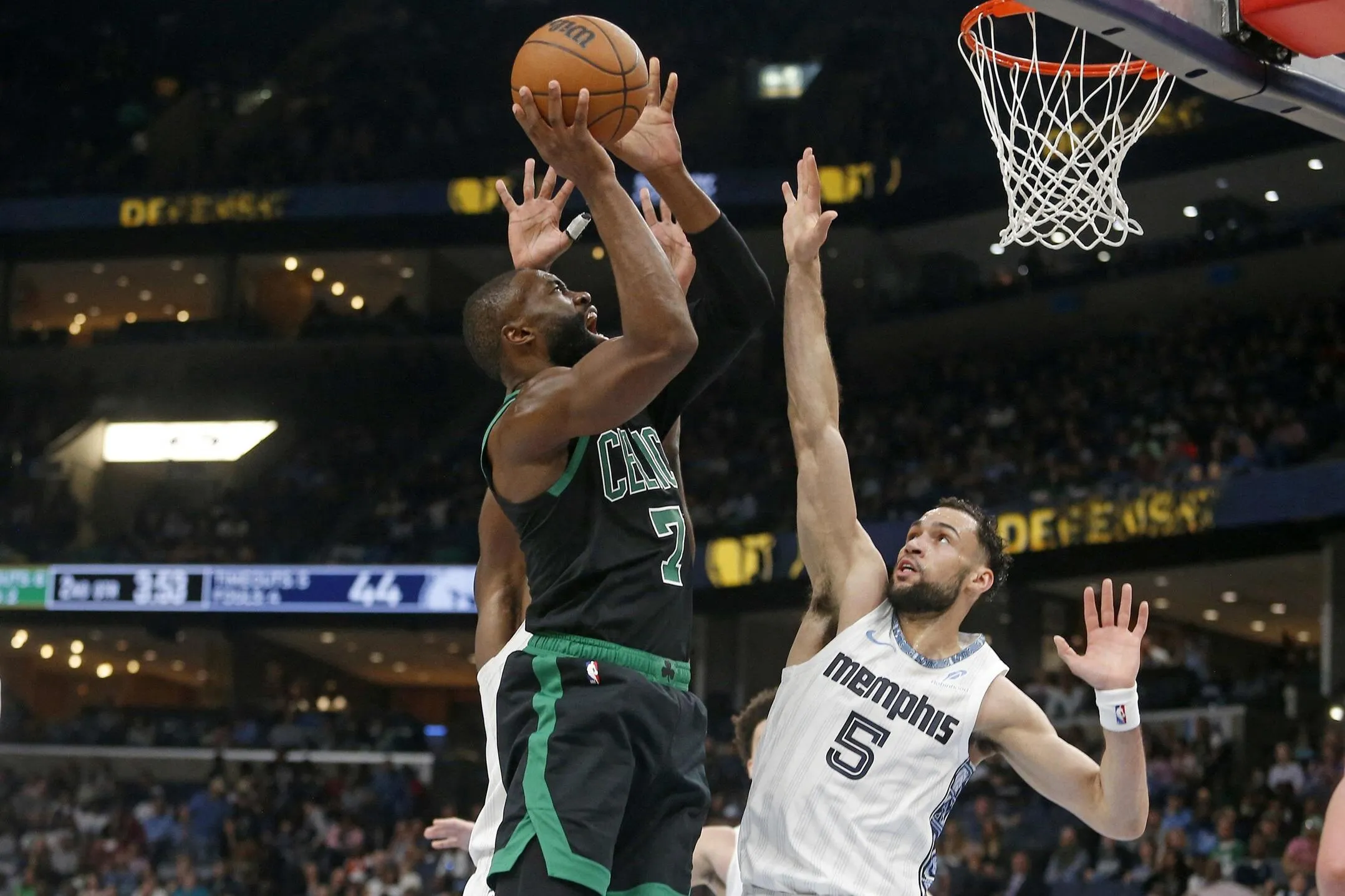 Celtics Bangkit di Kuarter Akhir, Taklukkan Grizzlies 117-112