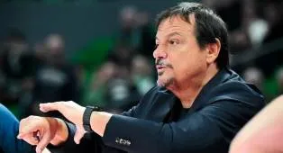 Ergin Ataman Ungkap Kunci Kemenangan Panathinaikos Lawan Zvezda