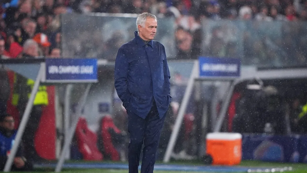 Jose Mourinho Tidak Menyesal Bertahan sebagai Asisten Pelatih Barcelona