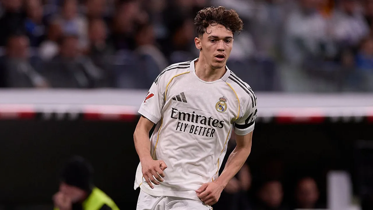 Thiago Pitarch Mantap Bela Spanyol, De la Fuente Beri Konfirmasi