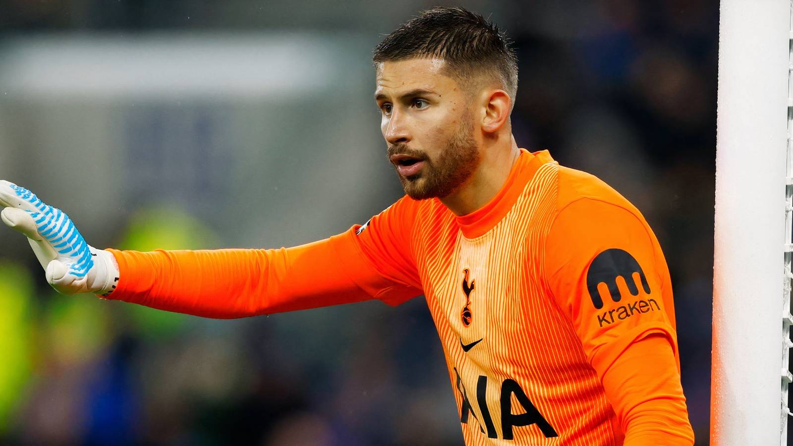 Tottenham Incar Eks Kiper Man Utd Gantikan Guglielmo Vicario